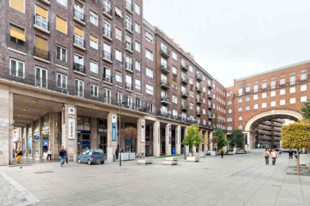 Real-estate legal advice for buyers throughout hungary